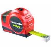 Αυτόματη μετροταινία Black&Decker 7 μέτρα ATM-100QW